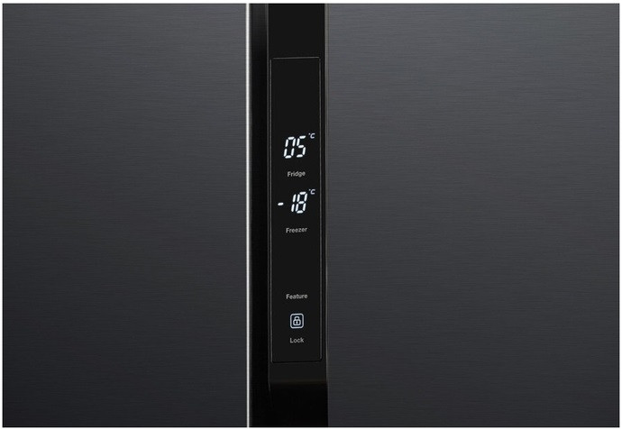 Холодильник side by side Hyundai CS5003F (черная сталь) Холодильник side by side Hyundai CS5003F (черная сталь)