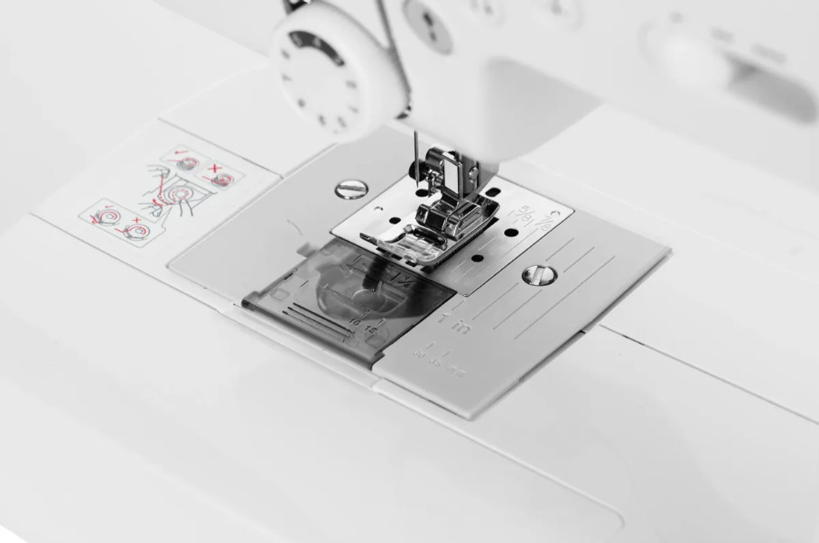 Швейная машина Brother FS40S Швейная машина Brother FS40S