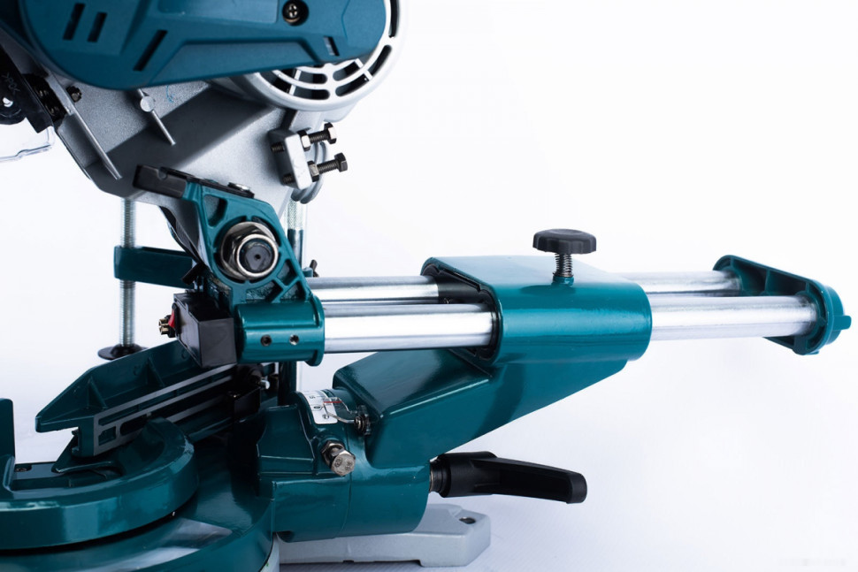 Торцовочная пила Alteco MS 2200-255 BD