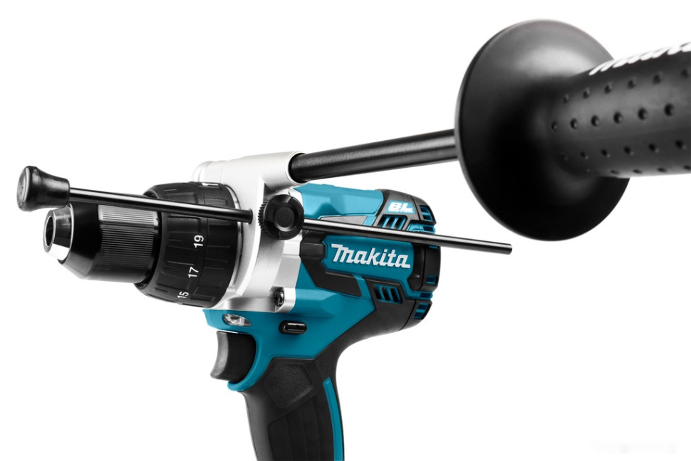 Ударная дрель-шуруповерт Makita DHP481ZJ (без АКБ, кейс)