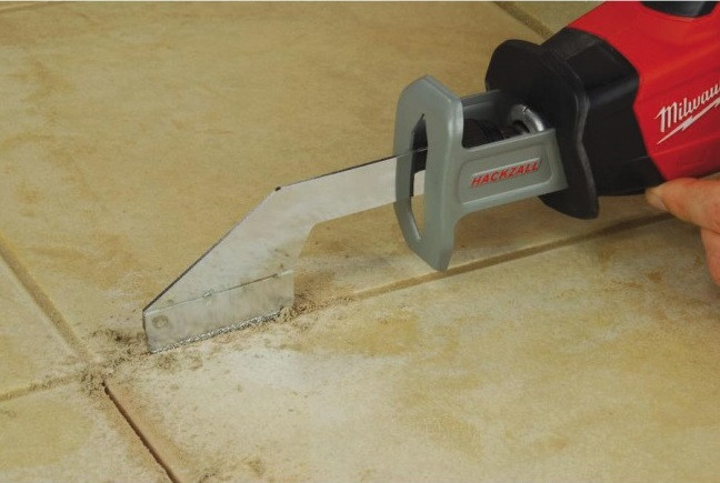 Сабельная пила Milwaukee C12 HZ Сабельная пила Milwaukee C12 HZ