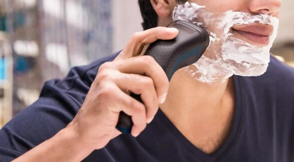 Электробритва мужская Philips S1121/41 Электробритва мужская Philips S1121/41