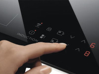 Варочная панель Electrolux CIR60433