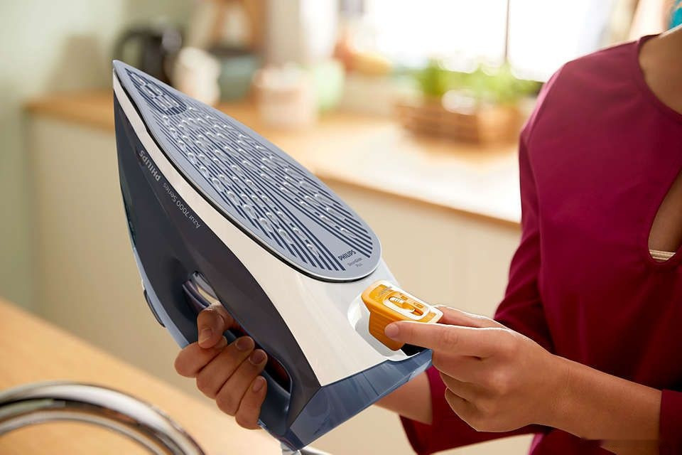 Утюг Philips 7000 Series DST7030/20