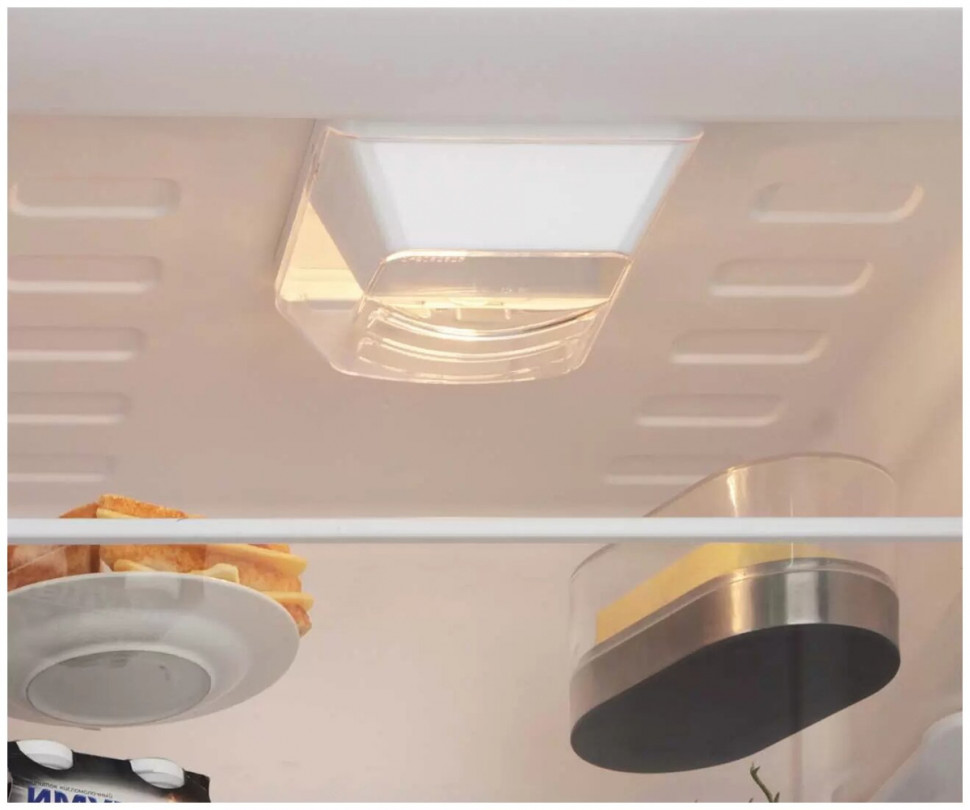 Холодильник с нижней морозильной камерой Indesit DS 318 B