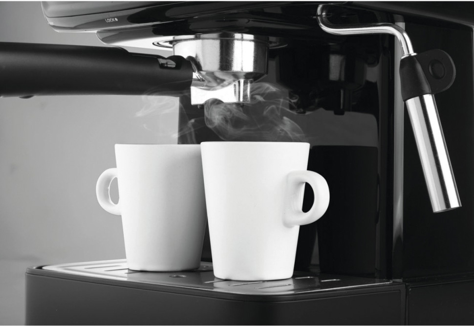 Рожковая помповая кофеварка Ufesa CE7244 Brescia Рожковая помповая кофеварка Ufesa CE7244 Brescia