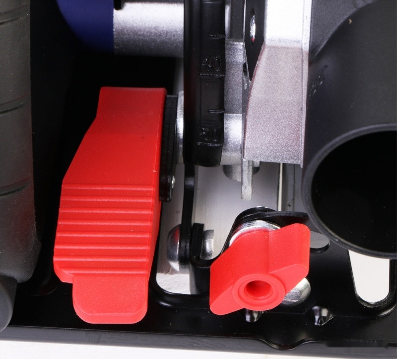 Дисковая (циркулярная) пила ДИОЛД ДП-1.3-02 Дисковая (циркулярная) пила ДИОЛД ДП-1.3-02