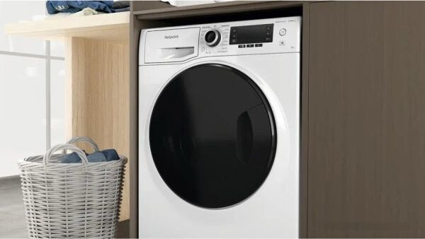 Стиральная машина Hotpoint-Ariston NSD 7249 D AVE RU Стиральная машина Hotpoint-Ariston NSD 7249 D AVE RU