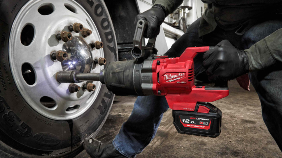 Гайковерт Milwaukee M18 ONEFHIWF1D-121C 4933471756 (с 1-им АКБ, кейс) Гайковерт Milwaukee M18 ONEFHIWF1D-121C 4933471756 (с 1-им АКБ, кейс)