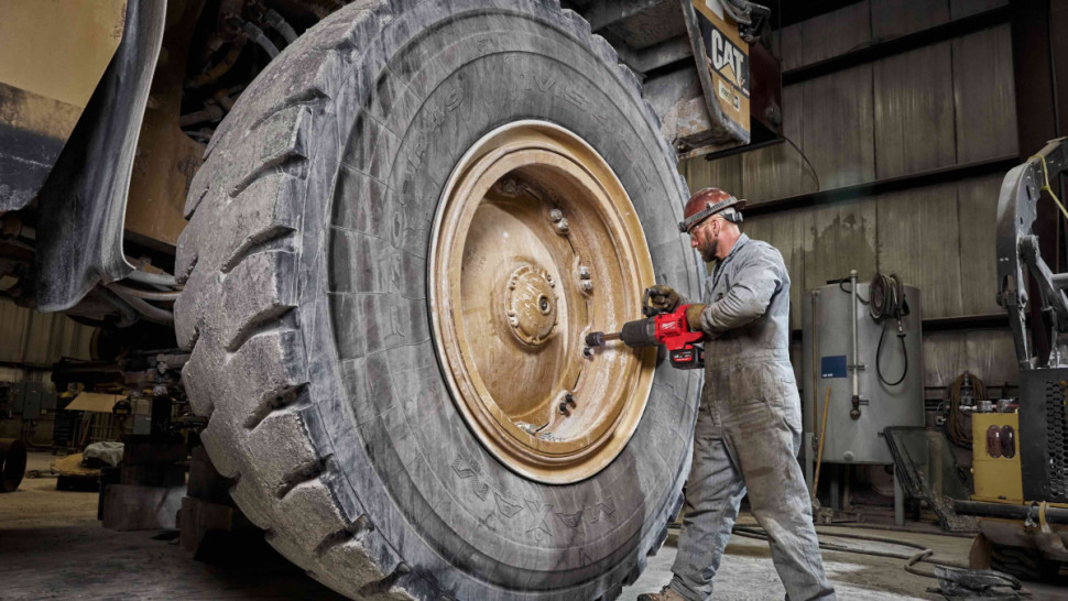 Гайковерт Milwaukee M18 ONEFHIWF1D-121C 4933471756 (с 1-им АКБ, кейс) Гайковерт Milwaukee M18 ONEFHIWF1D-121C 4933471756 (с 1-им АКБ, кейс)