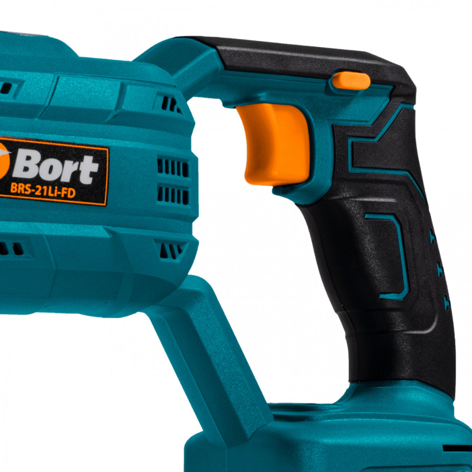 Сабельная пила BORT BRS-21LI-FD (с 2-мя АКБ)
