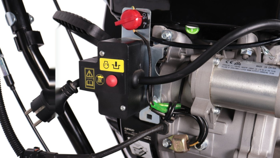 Снегоуборщик Champion ST861 Снегоуборщик Champion ST861