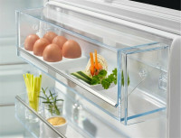 Холодильник Electrolux GreenZone 700 MaxiSpace KNP7TE75S