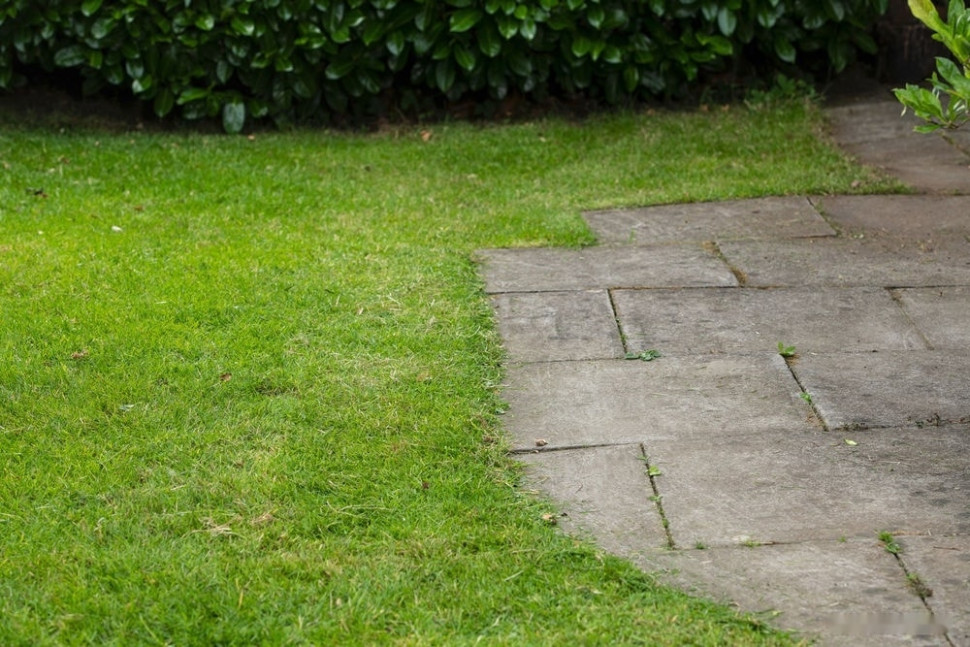 Триммер Ryobi Подрезчик кромок RY18EGA-0 (без АКБ)