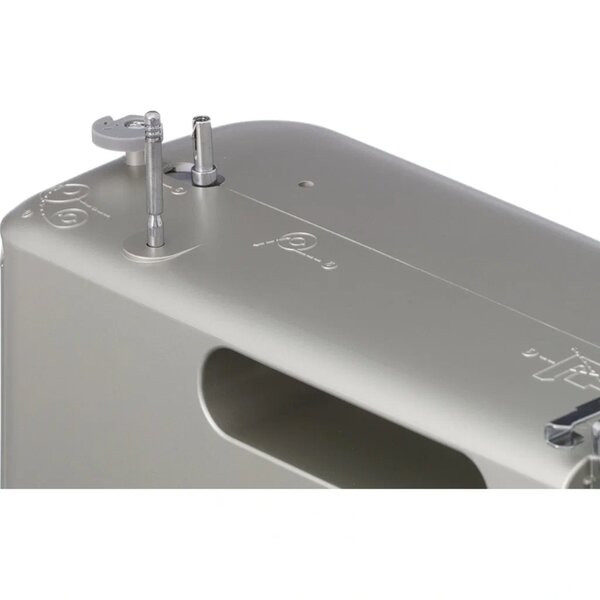 Электромеханическая швейная машина Chayka Art 55 Электромеханическая швейная машина Chayka Art 55