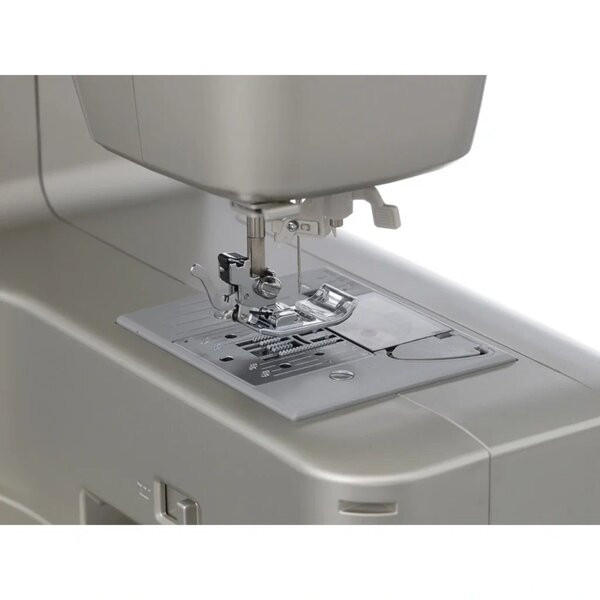 Электромеханическая швейная машина Chayka Art 55 Электромеханическая швейная машина Chayka Art 55