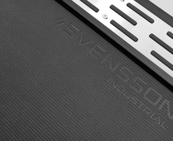 Беговая дорожка Svensson Industrial Force T76 Беговая дорожка Svensson Industrial Force T76
