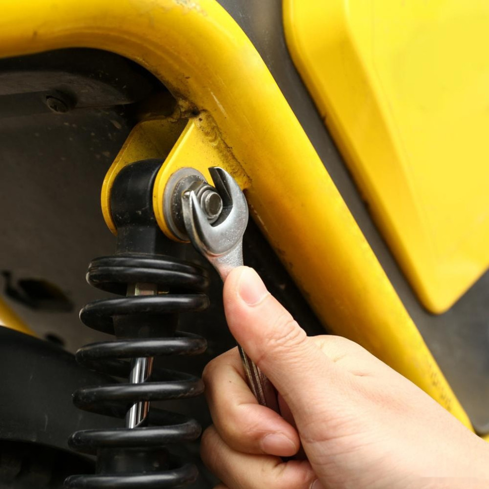 Дрель-шуруповерт Deko DKCD20FU-Li Prem SET 131 063-4137 (с 2-мя АКБ, кейс, оснастка) Дрель-шуруповерт Deko DKCD20FU-Li Prem SET 131 063-4137 (с 2-мя АКБ, кейс, оснастка)