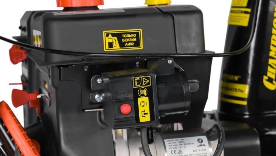 Снегоуборщик Champion STT1171E Снегоуборщик Champion STT1171E