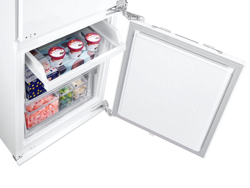 Холодильник Samsung BRB70F30AEF0EO Холодильник Samsung BRB70F30AEF0EO