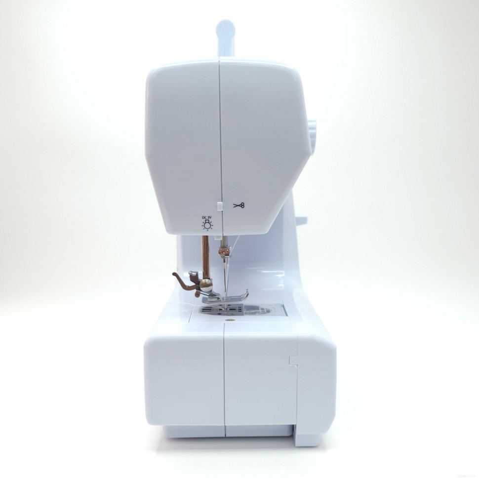 Электромеханическая швейная машина Janete 618 Электромеханическая швейная машина Janete 618