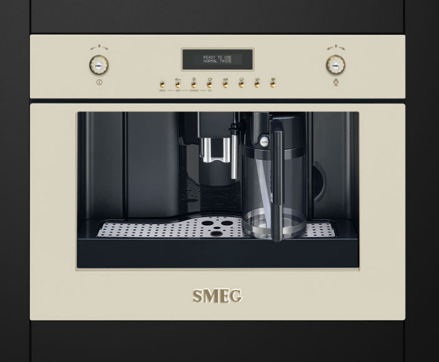 Кофемашина Smeg CMS8451P Кофемашина Smeg CMS8451P