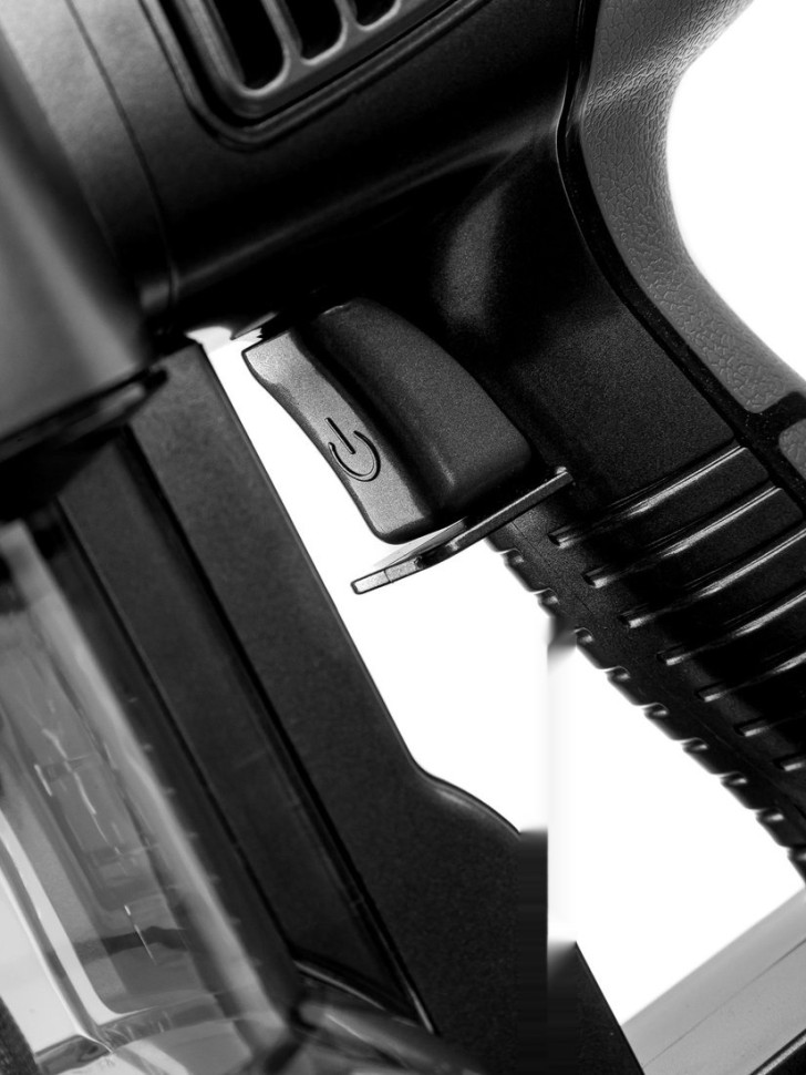 Пылесос Brayer BR4273