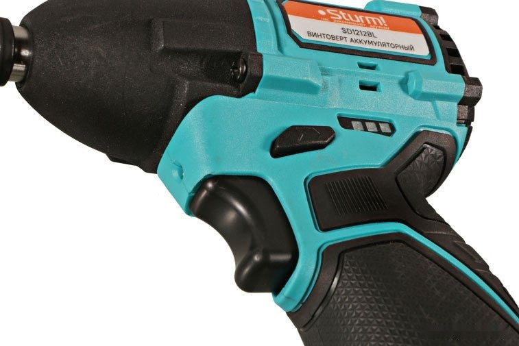 Винтоверт Sturm SD1212BL (без АКБ)
