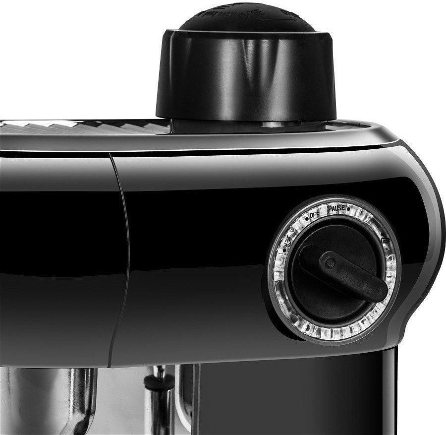 Рожковая бойлерная кофеварка Redmond RCM-1521 Рожковая бойлерная кофеварка Redmond RCM-1521