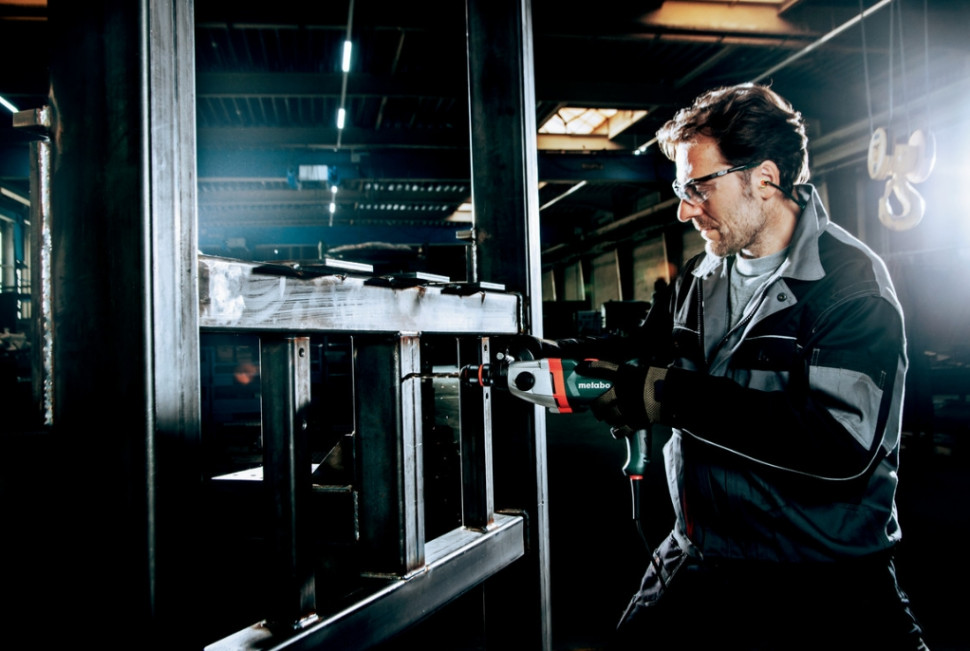 Дрель ударная Metabo SBEV 1300-2 Дрель ударная Metabo SBEV 1300-2