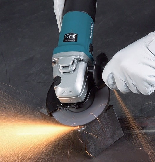 Угловая шлифмашина Makita 9565CR Угловая шлифмашина Makita 9565CR
