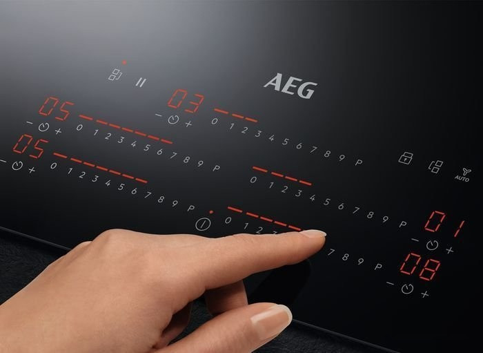 Варочная панель AEG IKE85753IB Варочная панель AEG IKE85753IB