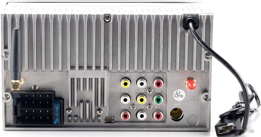 Автомагнитола SWAT AHR-7040