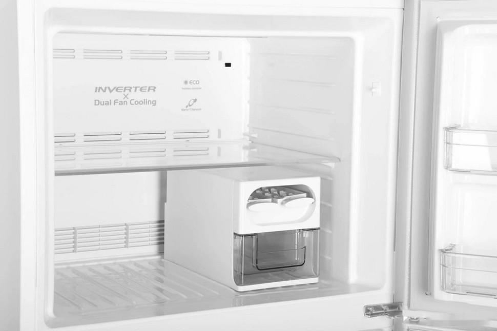 Холодильник Hitachi R-V540PUC7TWH Холодильник Hitachi R-V540PUC7TWH