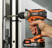 Дрель-шуруповерт AEG BS18C2 LI-202C SET 4935459721 (с 2-мя АКБ, кейс)