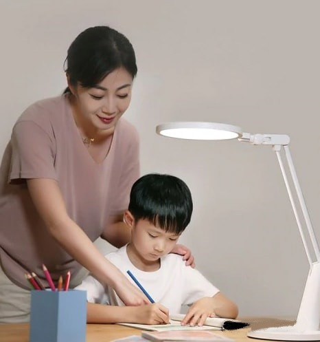 Светильник настольный Yeelight Smart Adjustable Desk Lamp