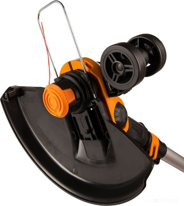 Триммер Worx WG163E.2 (с 1-им АКБ) Триммер Worx WG163E.2 (с 1-им АКБ)