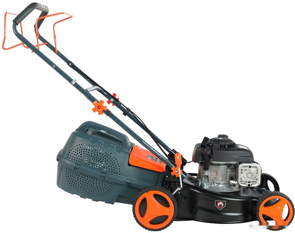 Колёсная газонокосилка Patriot PT 42BS Колёсная газонокосилка Patriot PT 42BS