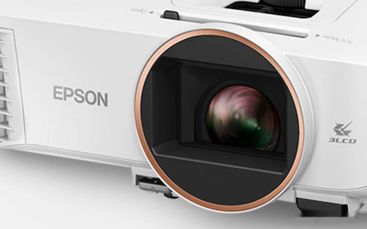 Проектор Epson EH-TW5825