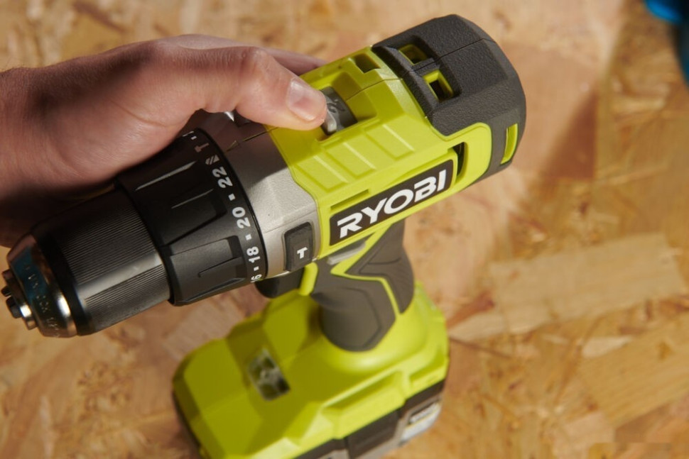 Ударная дрель-шуруповерт Ryobi RPD18-0 5133005438 (без АКБ) Ударная дрель-шуруповерт Ryobi RPD18-0 5133005438 (без АКБ)