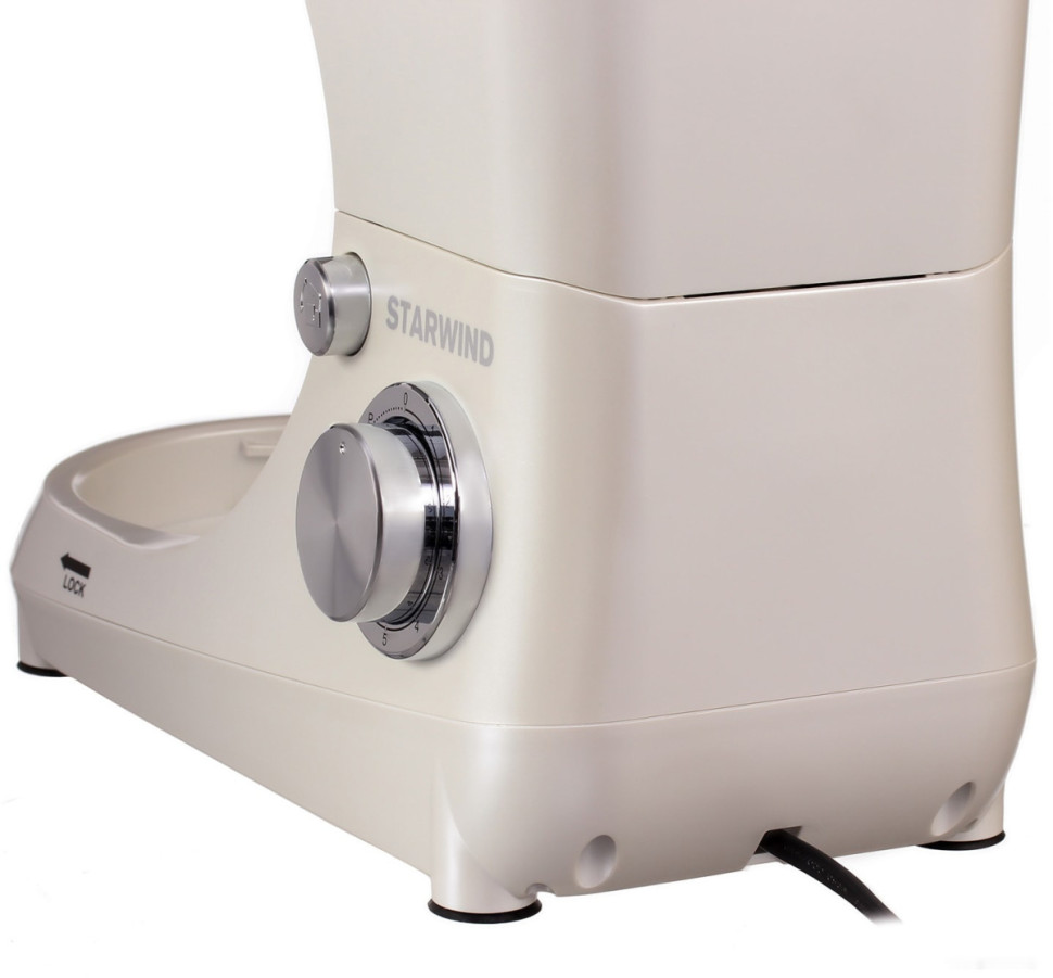 Кухонный комбайн StarWind SPM5188 Кухонный комбайн StarWind SPM5188