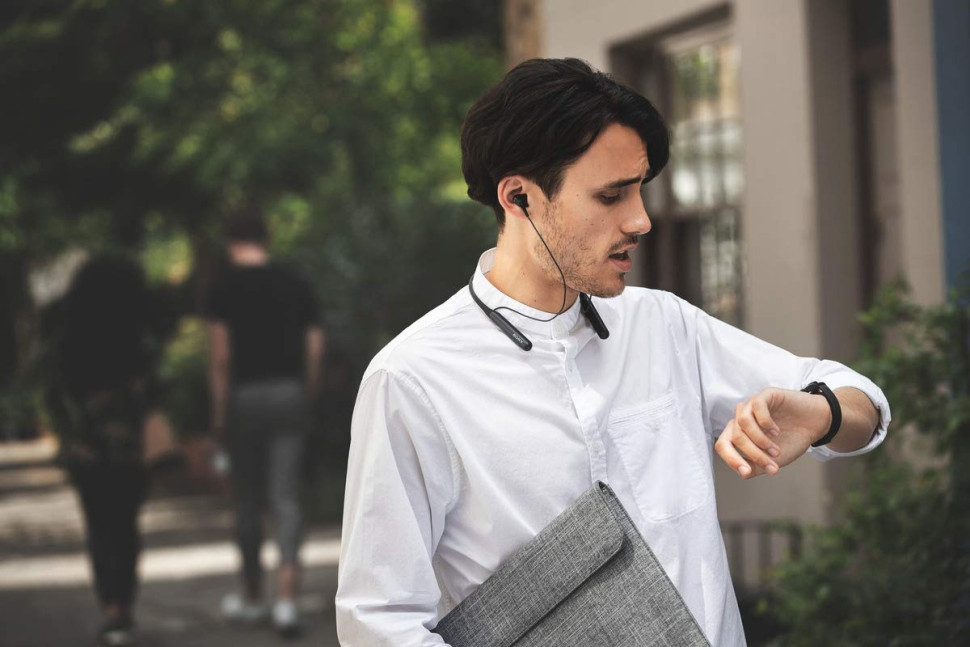 Наушники Sony WI-C600N (черный)