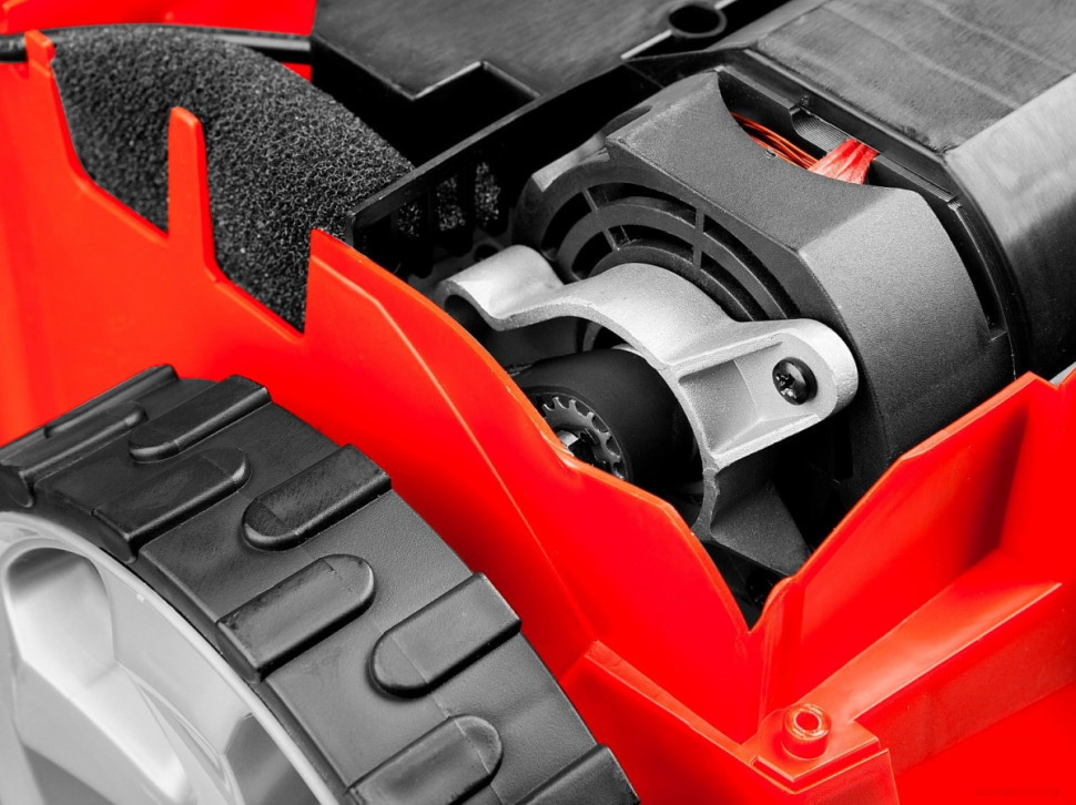 Скарификатор-аэратор ЗУБР Мастер ЗСЭ-32-1000 Скарификатор-аэратор ЗУБР Мастер ЗСЭ-32-1000