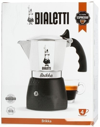 Гейзерная кофеварка Bialetti Brikka 2020 (4 порции, черный) Гейзерная кофеварка Bialetti Brikka 2020 (4 порции, черный)