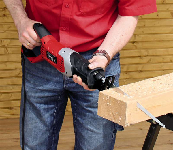 Сабельная пила Einhell TC-AP 650 E Сабельная пила Einhell TC-AP 650 E