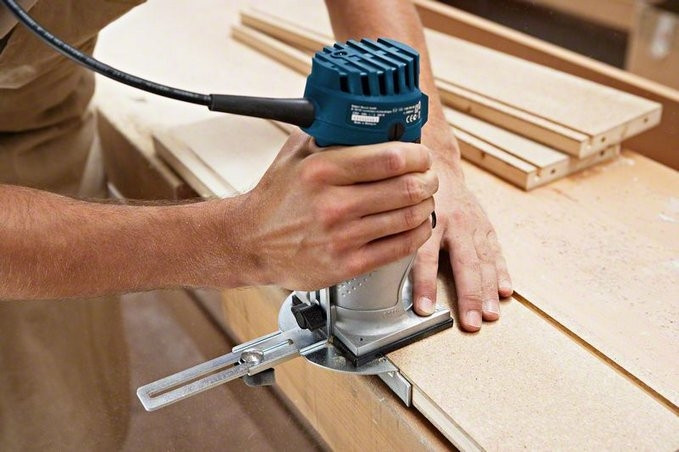 Фрезер Bosch GKF 600 Professional Фрезер Bosch GKF 600 Professional