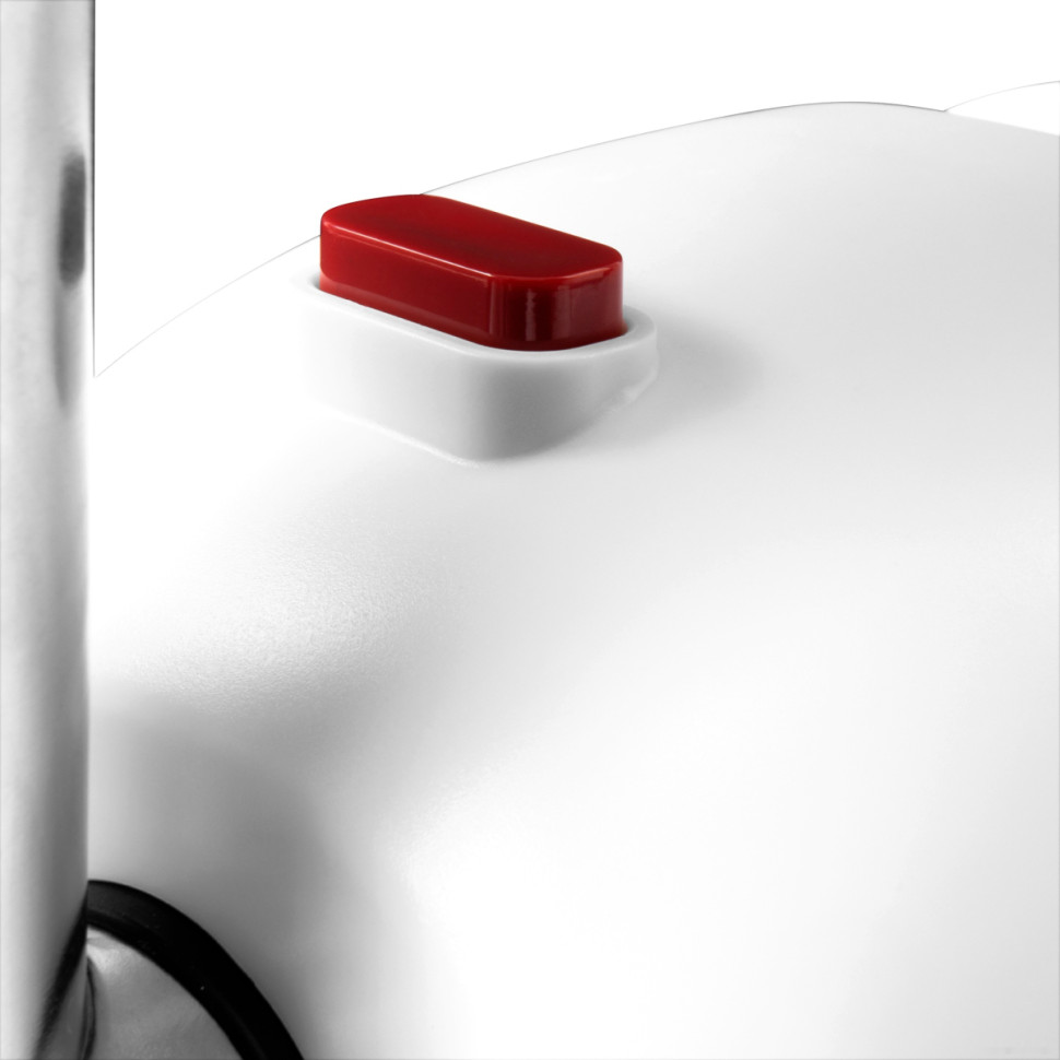 Мясорубка StarWind SMG3110 Мясорубка StarWind SMG3110