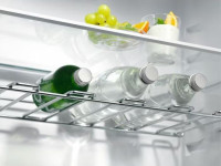 Холодильник Electrolux E6MNTE19S