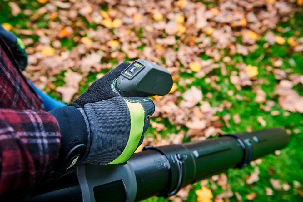 Ранцевая воздуходувка Ryobi RY36BPXA-0 (без АКБ) Ранцевая воздуходувка Ryobi RY36BPXA-0 (без АКБ)