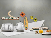 Электрический чайник Delonghi Icona Capitals KBOC2001.W